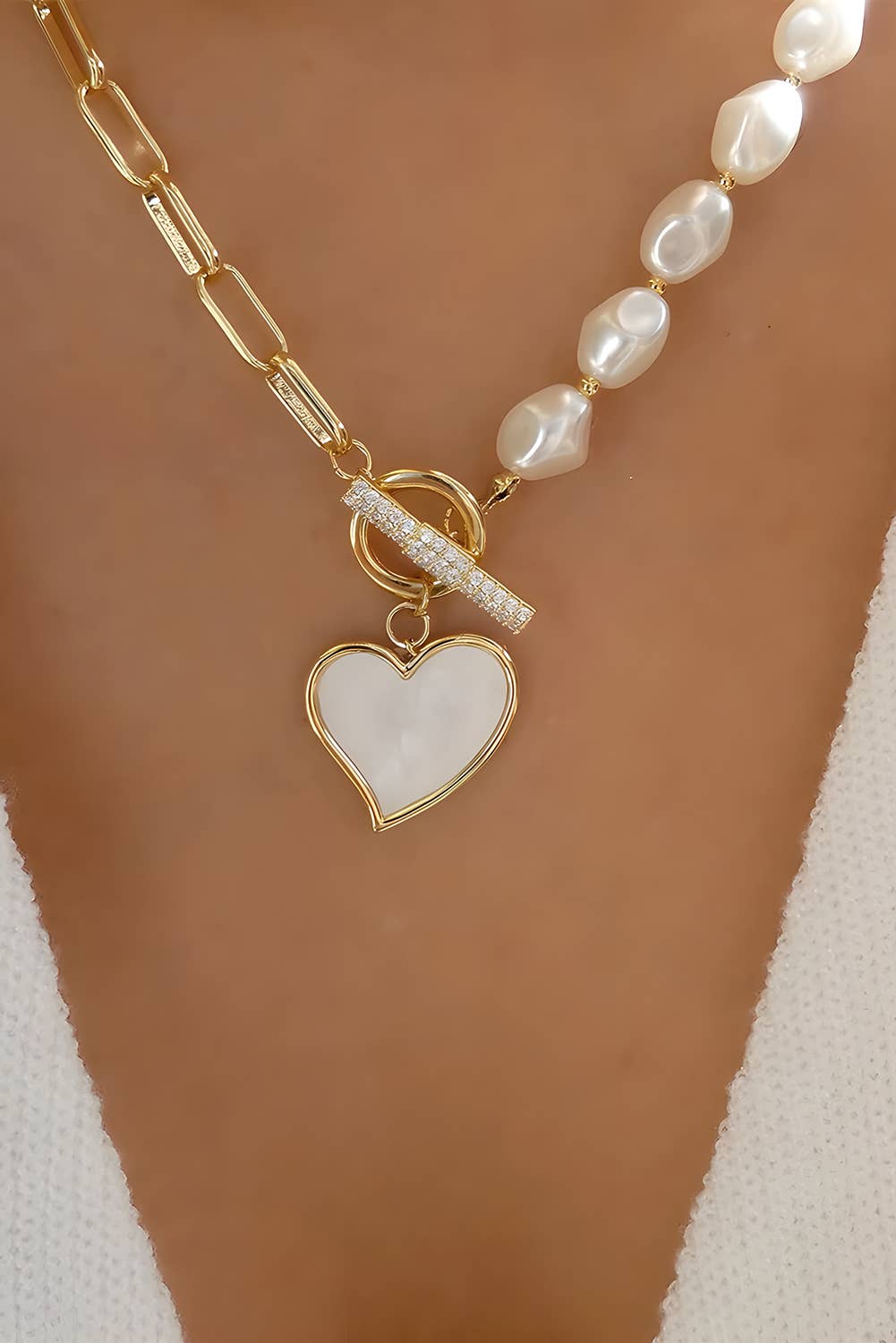 Heart Pendant Pearl Chain Necklace